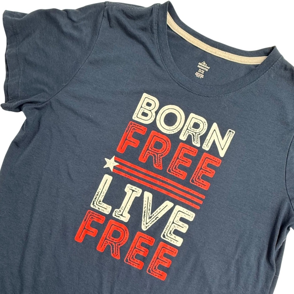 Womens Way to Celebrate Patriotic Born Free Live T Shirt XL USA Red White Blue
